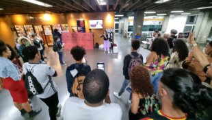 Estudantes fazem ato em defesa das trabalhadoras terceirizadas demitidas na UERJ