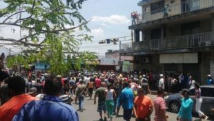 Cidade de Cumanacoa, na Venezuela, vive revolta devido à falta de alimentos e preços exorbitantes