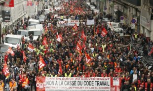 Greve geral na França: mais de 400 mil pessoas se mobilizam contra Macron