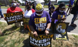 Dezenas de milhares de trabalhadores participam da greve nacional pelas vidas negras