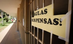 Justiça de SP determina que professores não sejam obrigados a comparecer às aulas presenciais