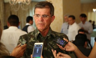 "Não, não houve ditadura", afirma candidato a governador do PSDB no Ceará
