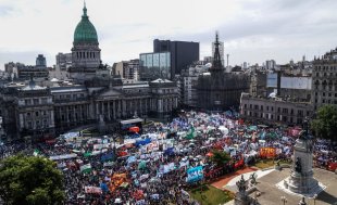 A esquerda argentina se prepara para a greve geral dia 24/1 contra Milei