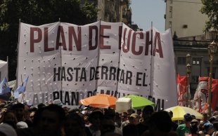 Após repressão, é necessário uma nova greve geral na Argentina contra os ataques de Milei