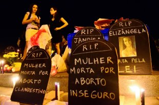 Câmara vota PEC 181 que quer proibir mulheres de abortarem em casos de estupro