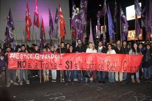 Centenas se manifestam em Buenos Aires em apoio ao povo grego
