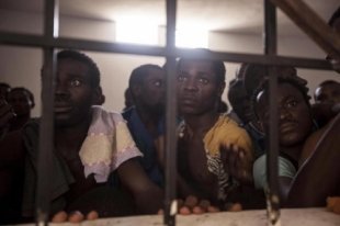 Governo Italiano teria financiado a escravidão na Líbia para conter a migração