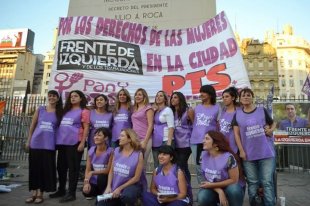 ARGENTINA: Myriam Bregman junto com centenas de mulheres por seus direitos
