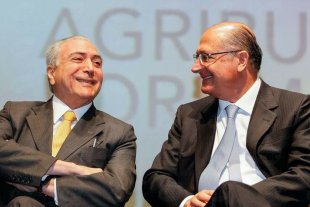 Em troca de apoio nas eleições de 2018, Alckmin alivia e apoia a reforma da Previdência de Temer 