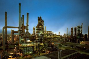 Temer quer privatizar 4 refinarias e vários terminais, ataque histórico à Petrobrás