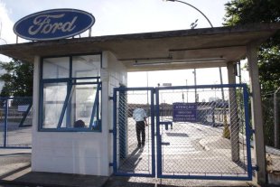 Fechamento da Ford: disputas interburguesas e ataque a um polo de organização sindical