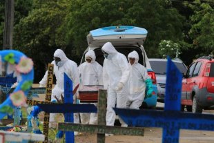 Estatísticas do descaso: Ministério da Saúde fez “desaparecer” morte e casos de covid-19 no Amazonas