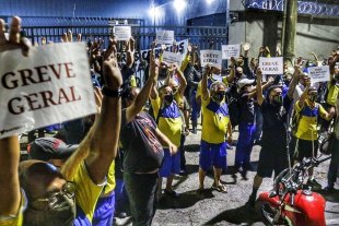 Trabalhadores dos Correios iniciam greve contra ataques privatistas de Bolsonaro e Guedes