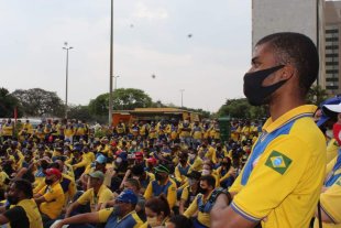 Dia D da greve dos Correios, principal resistência operária no país contra Bolsonaro