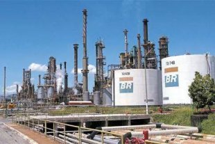 Petrobrás recua após greve sanitária de petroleiros na Regap em Betim