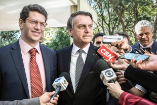 Sob pressão do EUA, Bolsonaro alinha seu discurso sobre a questão ambiental