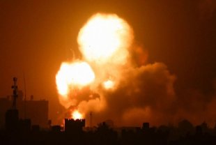 Israel bombardeia Gaza novamente, continuando ataques a palestinos