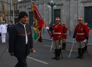 Decreto de Evo Morales para estatizar os sindicatos