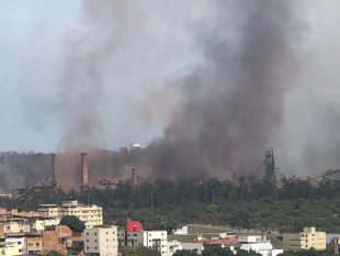 Mais um acidente na Usiminas: explosão do gasômetro acaba de ser registrada na siderúrgica em Ipatinga