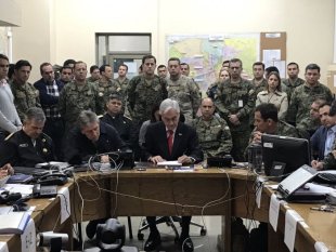 Piñera fala em “guerra” e se alia a coligação Ex Concertación para legitimar repressão no Chile