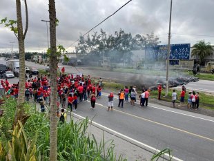 Mais um protesto por moradia fecha a BR-101 no Recife. É urgente uma reforma urbana radical!