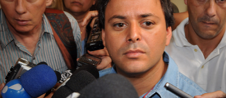 Eleições em Niterói: justiça impede chapa do golpista Rodrigo Neves, mas não age contra outros candidatos
