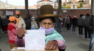 Eleições na Bolívia: boca de urna dá vitória ao MAS no primeiro turno com 52,4%