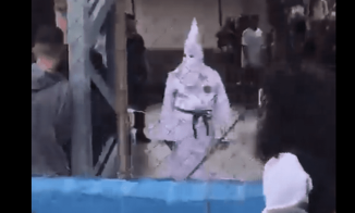 Comunidade exige retratação de ato racista de professor vestido de KKK em festa a fantasia da escola