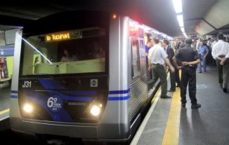 Metroviários de SP aposentados são demitidos em massa em meio à pandemia por Doria e Metrô 