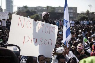 Corte Suprema de Israel pede revisão de pena para imigrantes ilegais