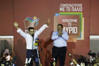 Syriza e ANEL voltam ao governo para aplicar o terceiro memorando