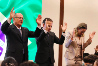 Alckmin diz que o Estado não deve estar 'distante das igrejas'
