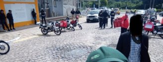 PM de Fatima Bezerra (PT) tenta impedir manifestação de entregadores em Natal (RN)