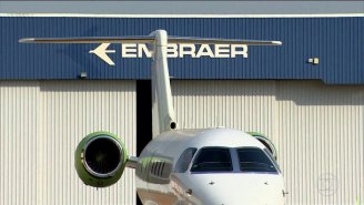 Bolsonaro dá aval para venda da Embraer reforçando laços com imperialismo estadunidense