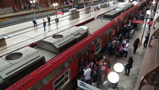 Ferroviários da CPTM em SP aprovam em assembleia greve a partir do dia 27 de abril