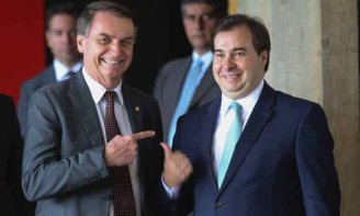 Sem remorsos pelo golpe, Rodrigo Maia diz que Moro tenta acuar "instituições democráticas"
