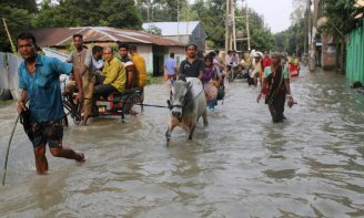 Um terço de Bangladesh está inundado: a mudança climática do planeta é culpada 
