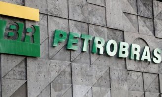 General de Bolsonaro mostra sua missão na Petrobras: tudo aos acionistas, ataque aos petroleiros