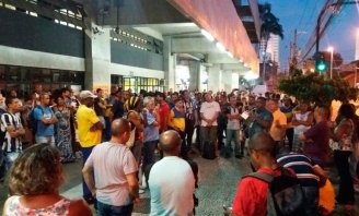 Trabalhadores dos correios iniciam mobilização contra a privatização da empresa, no Rio