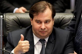 Rodrigo Maia confirma que votação da reforma da previdência ocorrerá em fevereiro