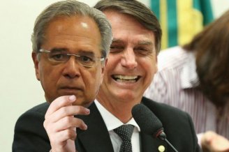 Sem final de semana e com a carne nas alturas: o neoliberalismo intragável de Bolsonaro e Paulo Guedes