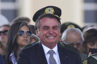 Privilégio Militar: Bolsonaro quer Ministério da Defesa com mais verbas que o MEC em 2021
