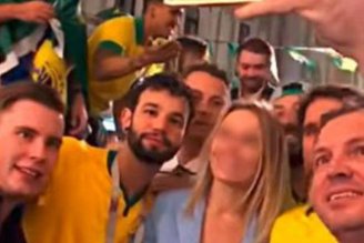 Ministro do Turismo defende machismo de torcedores na Copa pois "ninguém morreu"
