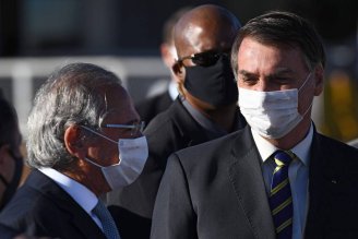 Mortos pela Covid-19 no país passam de 57 mil: Bolsonaro faz piada e Paulo Guedes privatiza