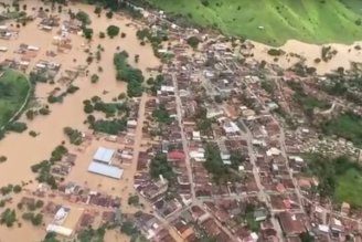 Chuvas na Bahia deixa 10 mortos e mais de 6 mil desabrigados com a negligência capitalista