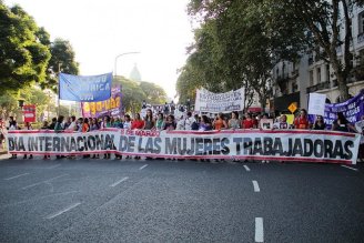 Na Argentina, milhares de mulheres foram às ruas