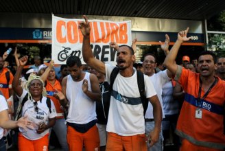 Mobilização dos garis do Rio de Janeiro segue, mesmo com as mentiras da Comlurb
