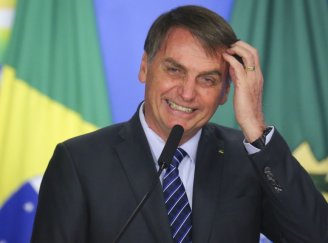 Funcional aos patrões, Bolsonaro estende por mais 30 dias a MP da morte que corta salários e jornadas