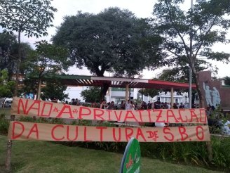 Manifestação em defesa da cultura em São Bernardo reúne centenas de jovens e é reprimida pela polícia