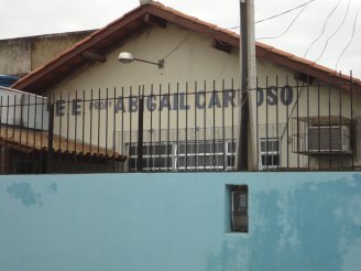 Governo Witzel ameaça fechar C. E. prof. Abigail Cardoso em São Gonçalo